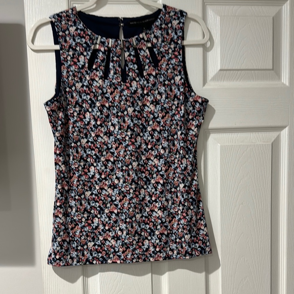 White House black market Pink and White Sleeveless Fitted Blouse size  s